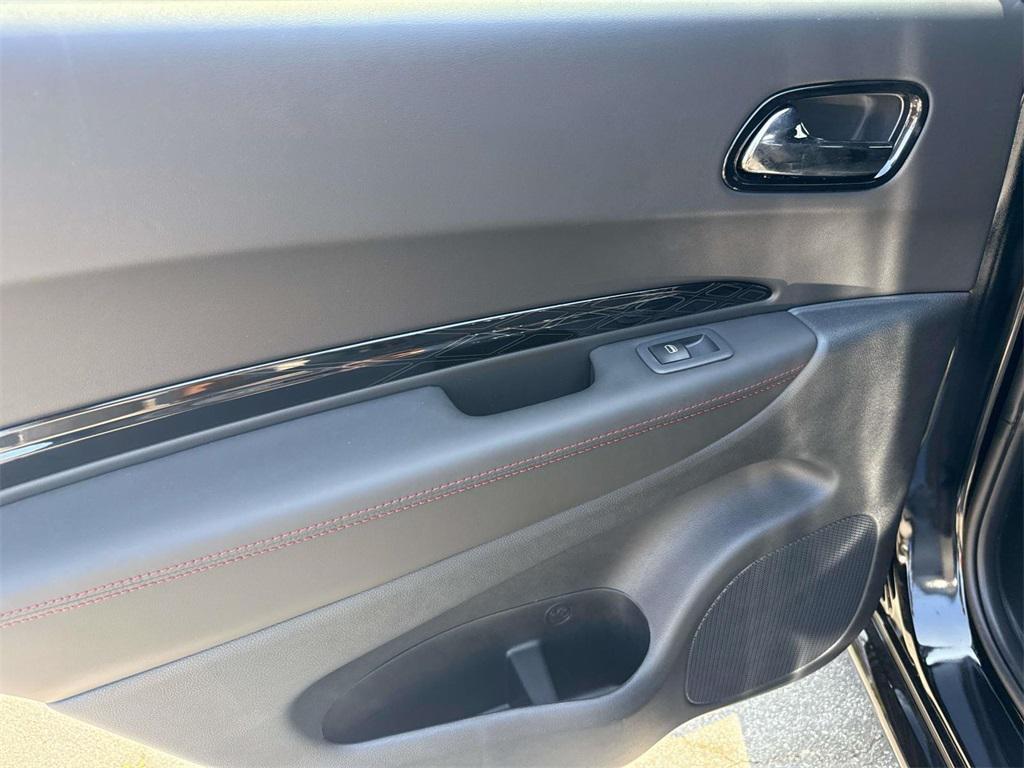 new 2025 Dodge Durango car, priced at $40,600