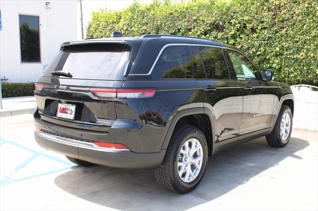 new 2023 Jeep Grand Cherokee car, priced at $42,600