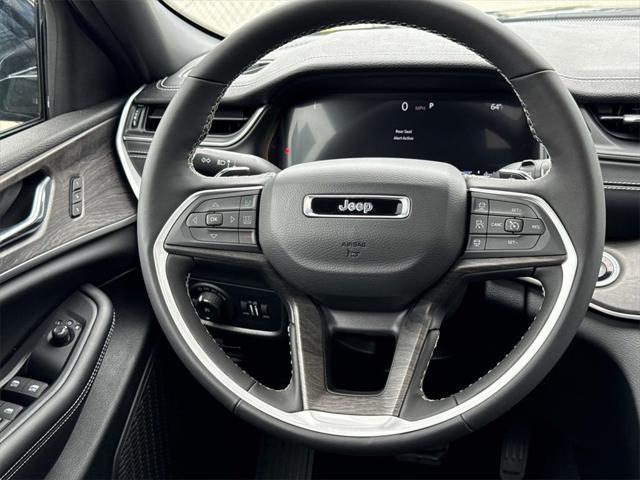 new 2025 Jeep Grand Cherokee car, priced at $46,057