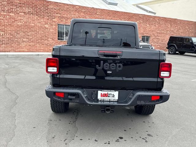 new 2025 Jeep Gladiator car, priced at $37,335