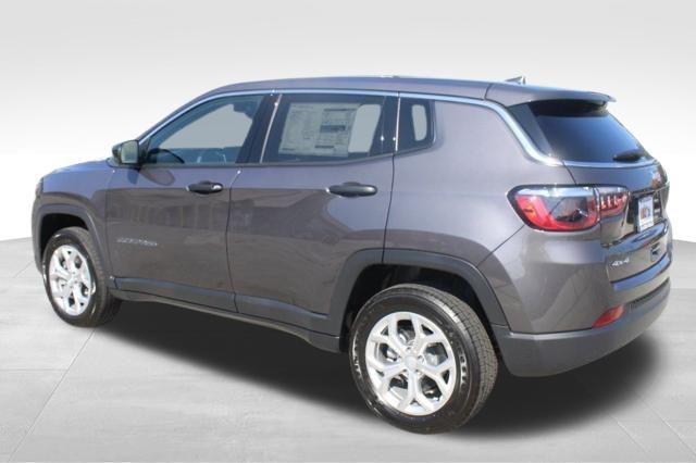 new 2024 Jeep Compass car, priced at $27,809