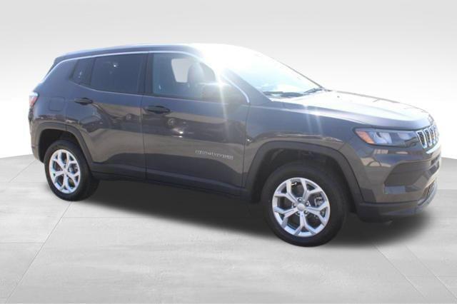 new 2024 Jeep Compass car, priced at $27,809