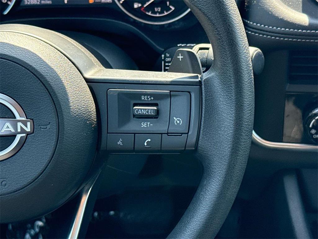 used 2023 Nissan Rogue car, priced at $18,280