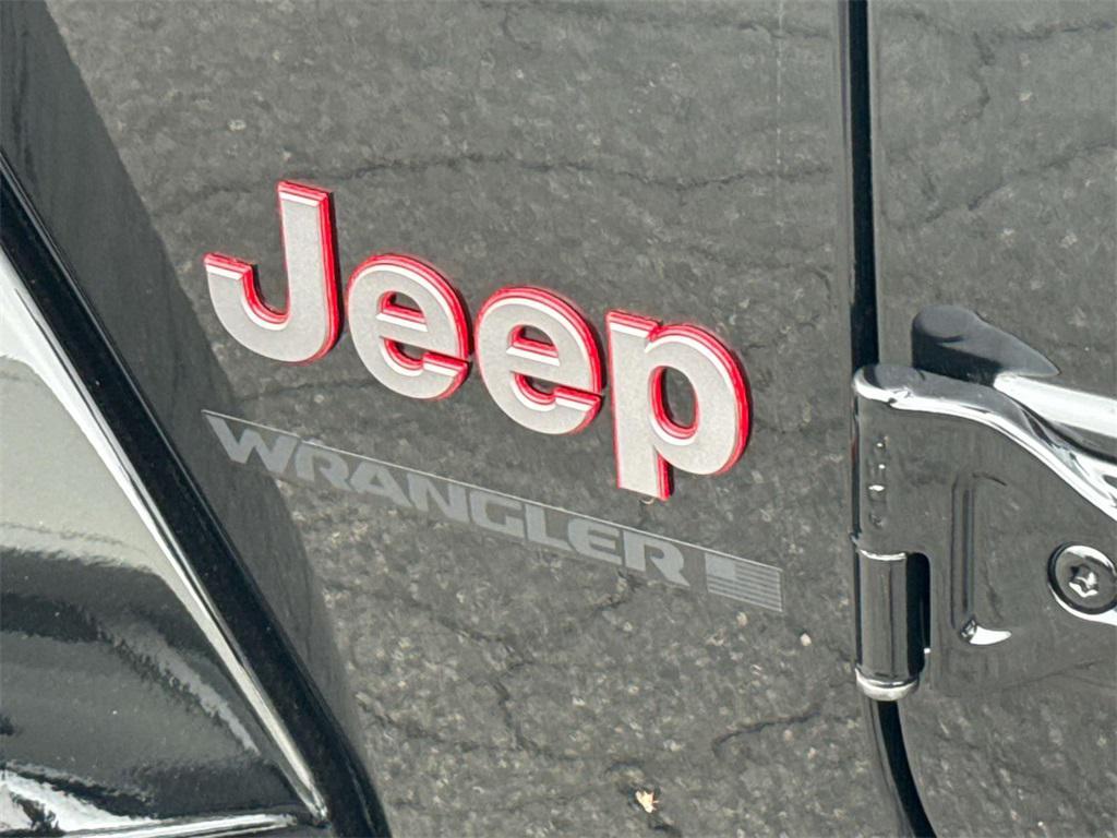 new 2025 Jeep Wrangler car, priced at $54,308