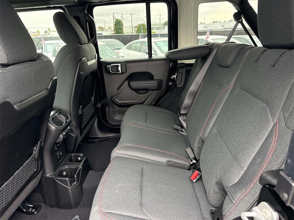 new 2025 Jeep Wrangler car, priced at $54,308