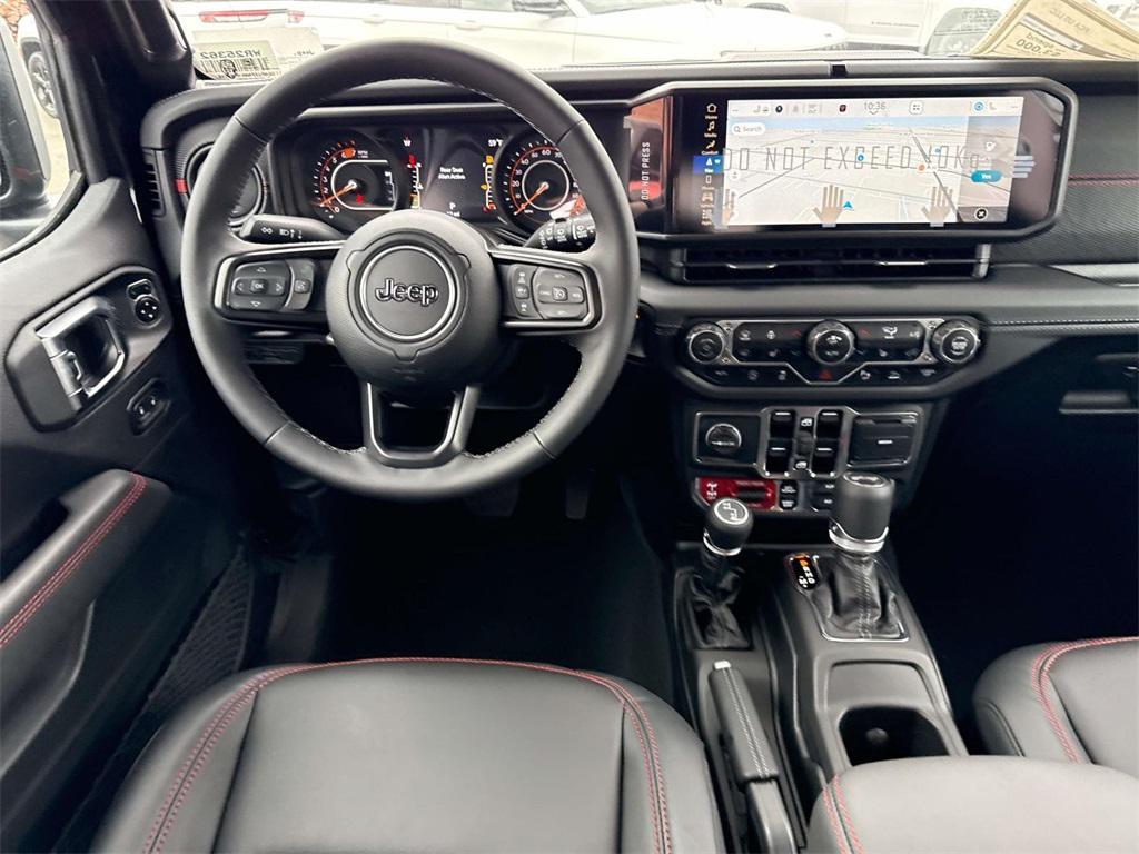 new 2025 Jeep Wrangler car, priced at $54,390