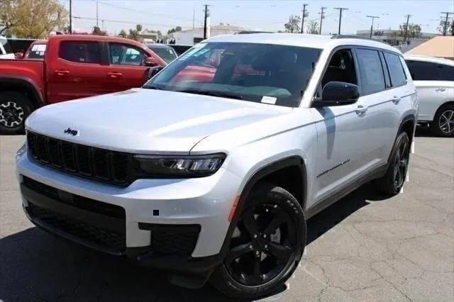 new 2023 Jeep Grand Cherokee L car, priced at $42,200