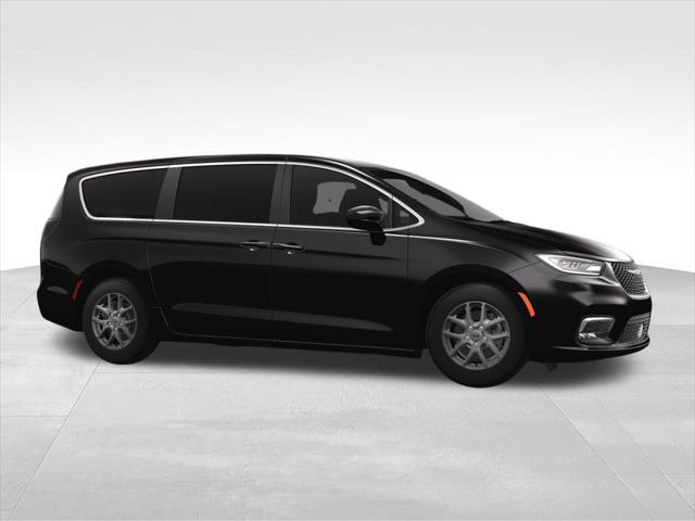 new 2025 Chrysler Pacifica car, priced at $38,938