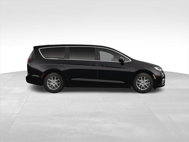 new 2025 Chrysler Pacifica car, priced at $40,379