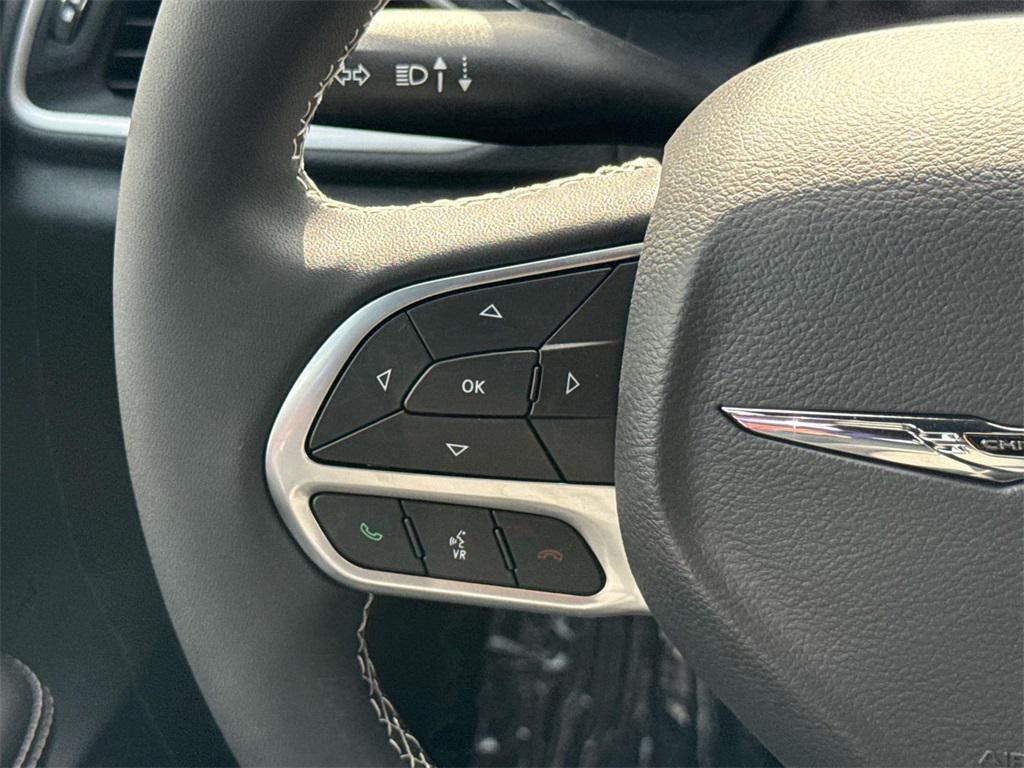 new 2026 Chrysler Pacifica car, priced at $38,748
