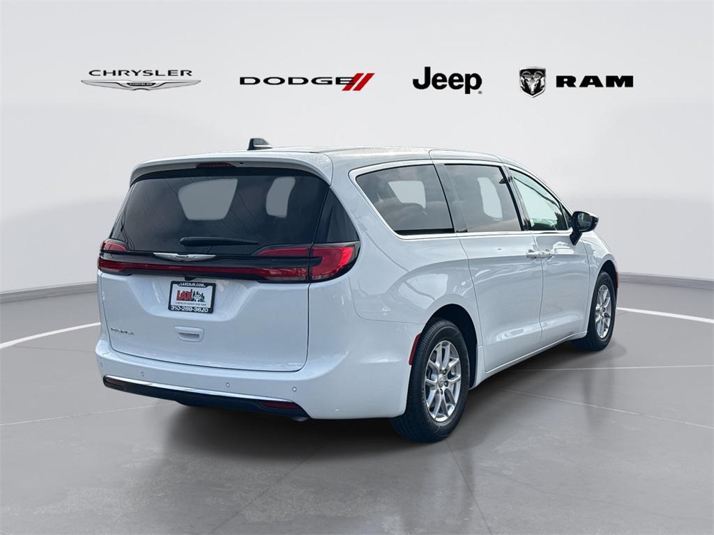 new 2026 Chrysler Pacifica car, priced at $38,748