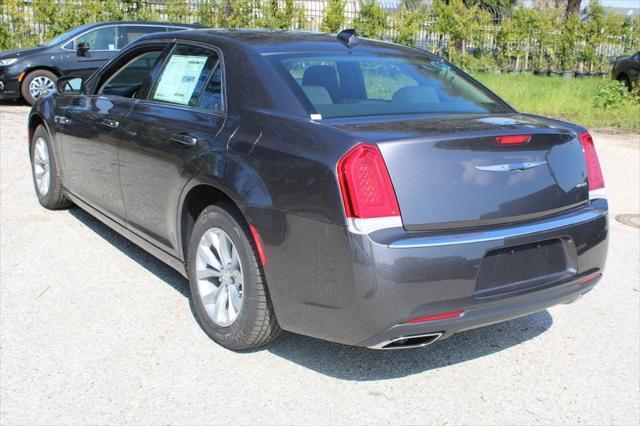 new 2023 Chrysler 300 car, priced at $29,900