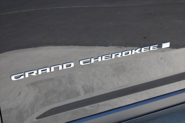 new 2023 Jeep Grand Cherokee car, priced at $40,600