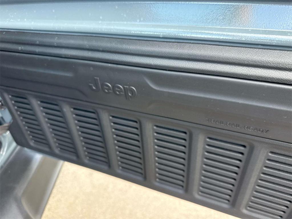 new 2026 Jeep Wrangler car, priced at $39,995