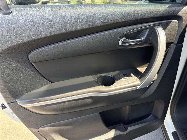 used 2010 GMC Acadia car, priced at $7,995