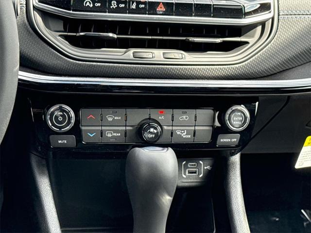 new 2025 Jeep Compass car, priced at $26,965
