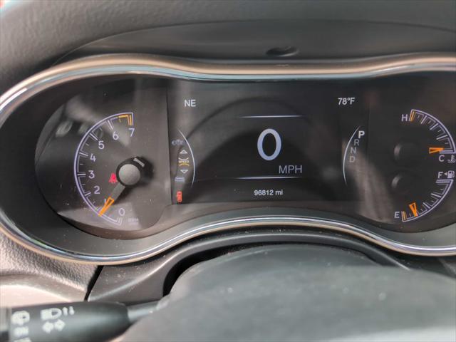 used 2016 Jeep Grand Cherokee car, priced at $15,990