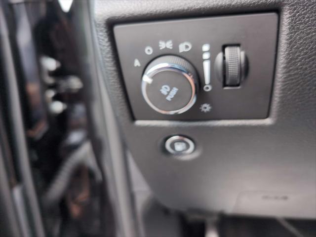used 2016 Jeep Grand Cherokee car, priced at $15,990