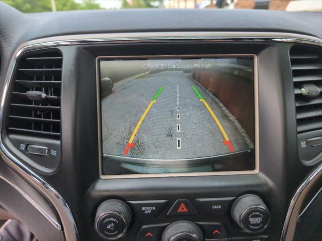 used 2016 Jeep Grand Cherokee car, priced at $15,990
