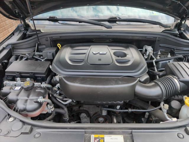 used 2016 Jeep Grand Cherokee car, priced at $15,990