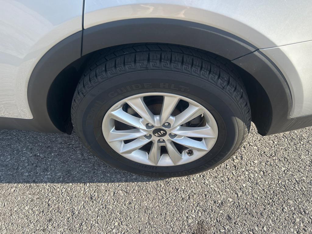 used 2019 Kia Sorento car, priced at $13,990