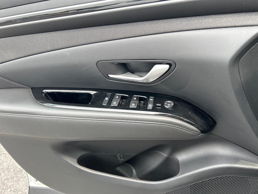 used 2022 Hyundai TUCSON Hybrid car, priced at $19,990