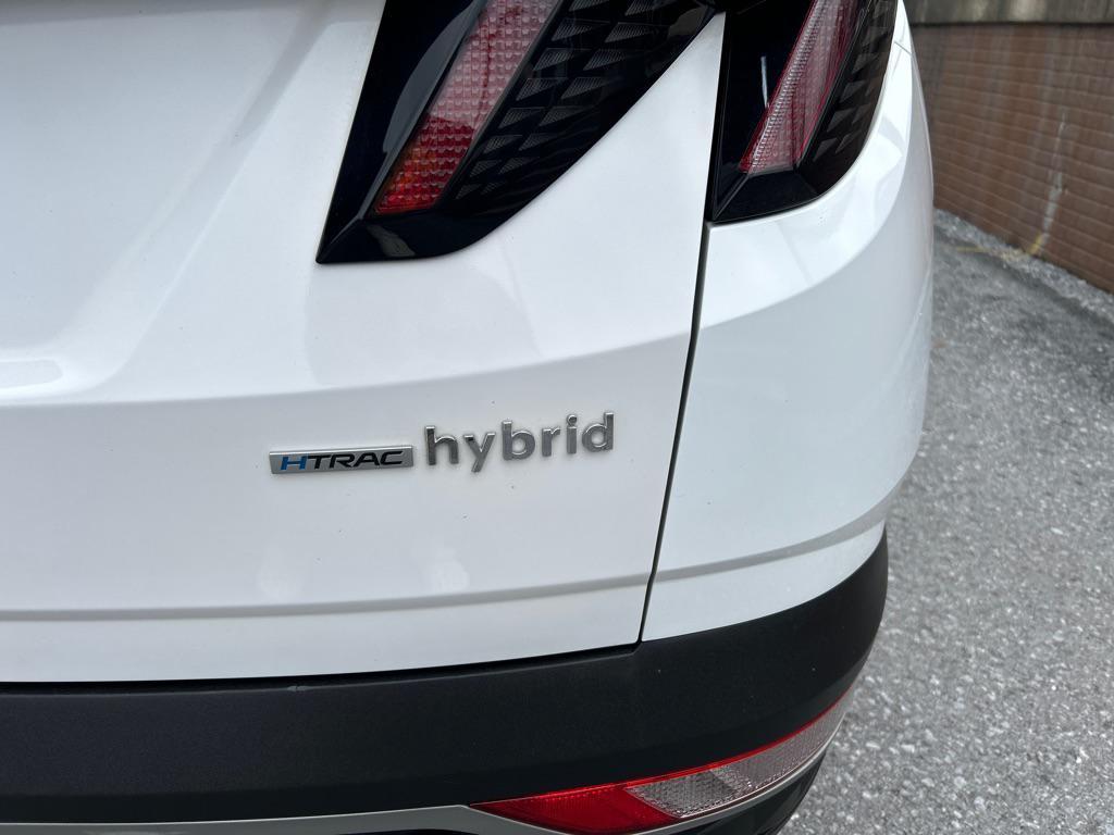 used 2022 Hyundai TUCSON Hybrid car, priced at $19,990