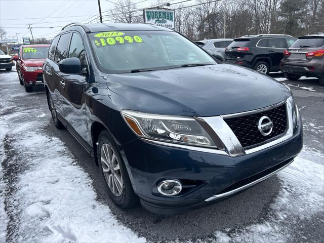 used 2015 Nissan Pathfinder car, priced at $10,990