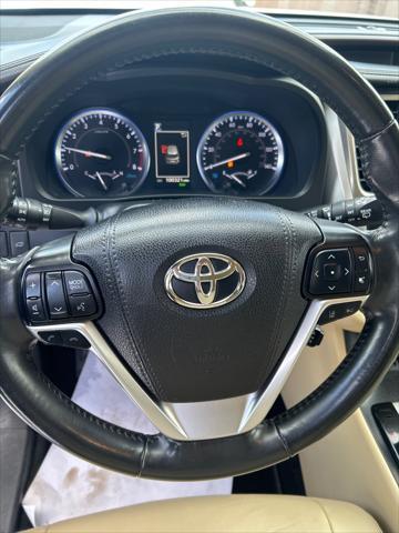 used 2019 Toyota Highlander car, priced at $23,990