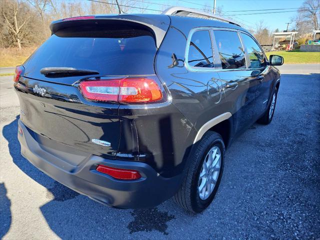 used 2018 Jeep Cherokee car, priced at $14,990