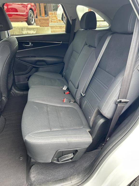 used 2019 Kia Sorento car, priced at $13,490