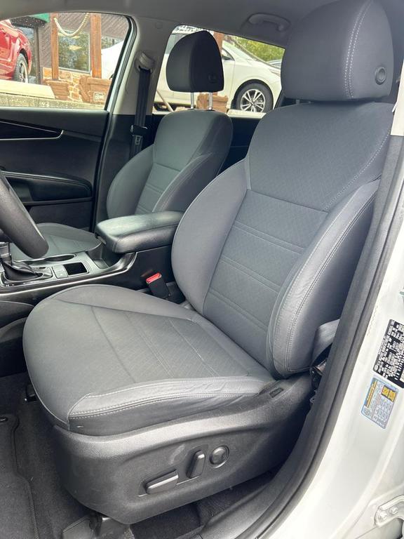 used 2019 Kia Sorento car, priced at $13,490
