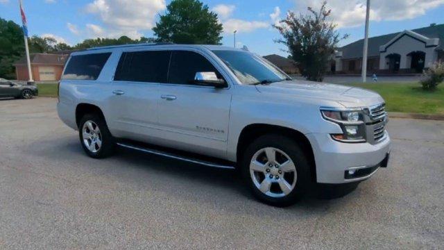 used 2017 Chevrolet Suburban car, priced at $17,888