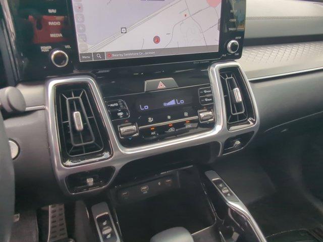 used 2022 Kia Sorento car, priced at $29,911