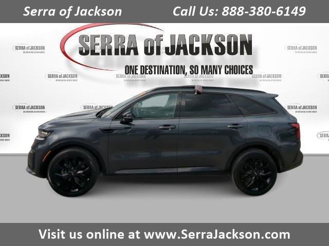 used 2022 Kia Sorento car, priced at $29,911