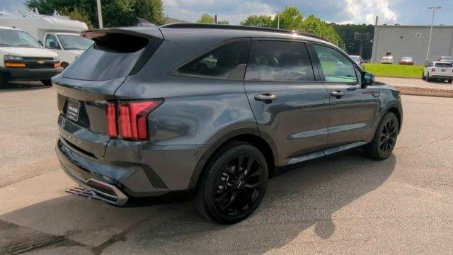 used 2022 Kia Sorento car, priced at $29,911