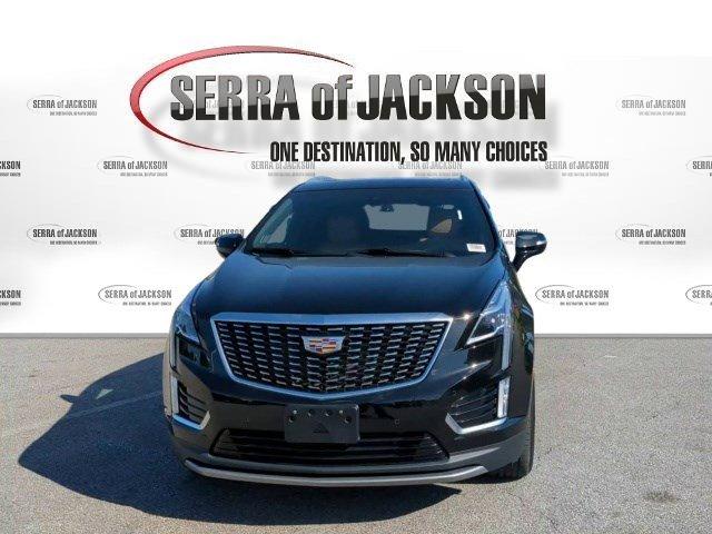 used 2021 Cadillac XT5 car, priced at $28,311