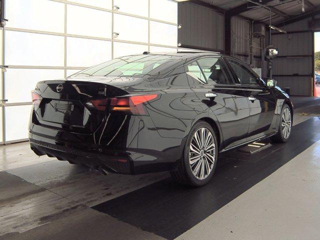 used 2023 Nissan Altima car, priced at $24,911