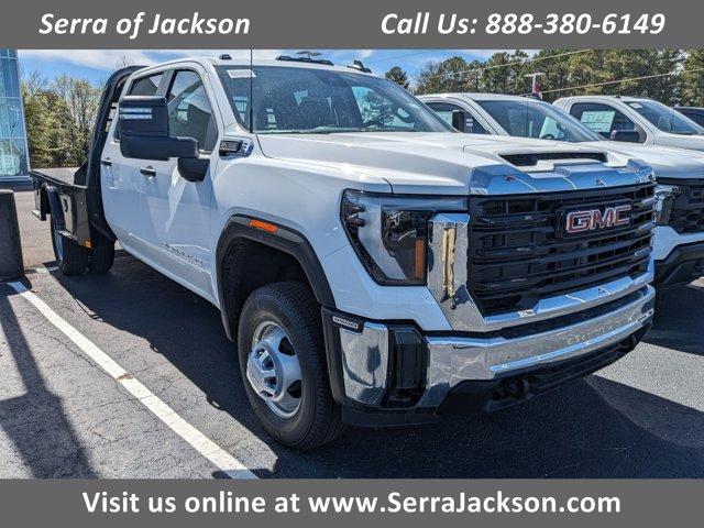 new 2025 GMC Sierra 3500 car, priced at $67,721