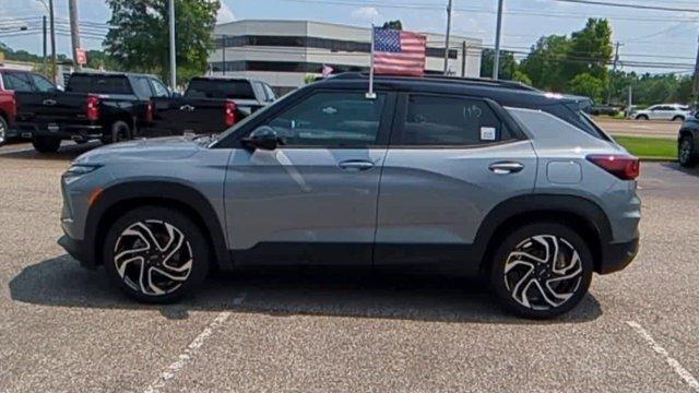 new 2025 Chevrolet TrailBlazer car, priced at $30,845