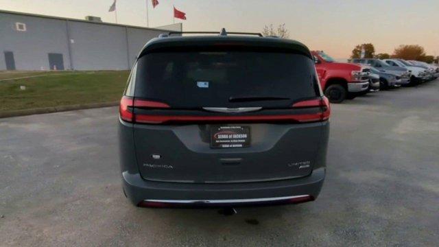 used 2021 Chrysler Pacifica car, priced at $21,411