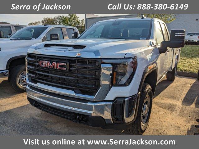 new 2025 GMC Sierra 3500 car, priced at $52,693