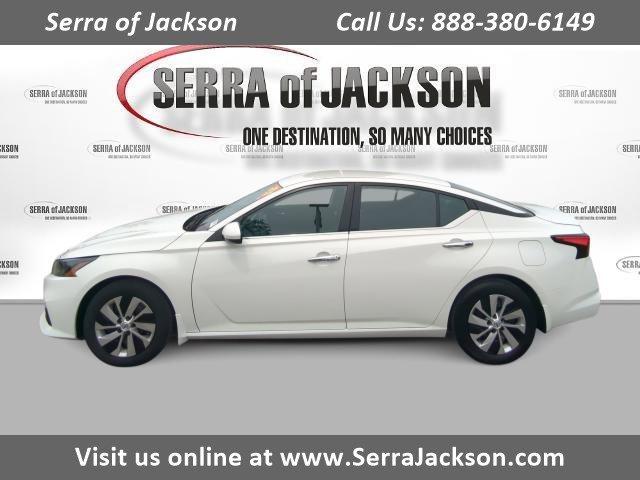 used 2022 Nissan Altima car, priced at $16,998