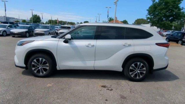 used 2021 Toyota Highlander car, priced at $28,711