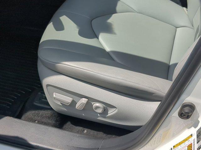 used 2021 Toyota Highlander car, priced at $28,711