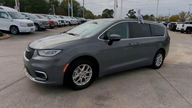 used 2023 Chrysler Pacifica car, priced at $26,911