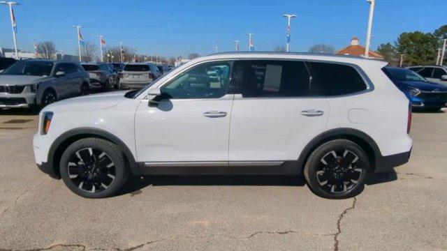 used 2023 Kia Telluride car, priced at $41,411