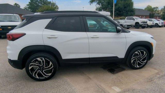 used 2024 Chevrolet TrailBlazer car, priced at $25,988