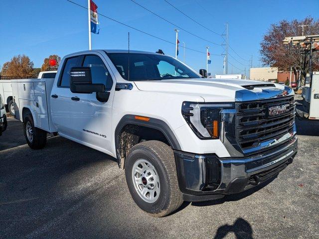 new 2025 GMC Sierra 3500 car, priced at $64,658