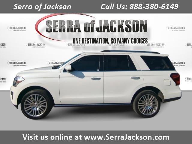 used 2024 Ford Expedition car, priced at $55,998